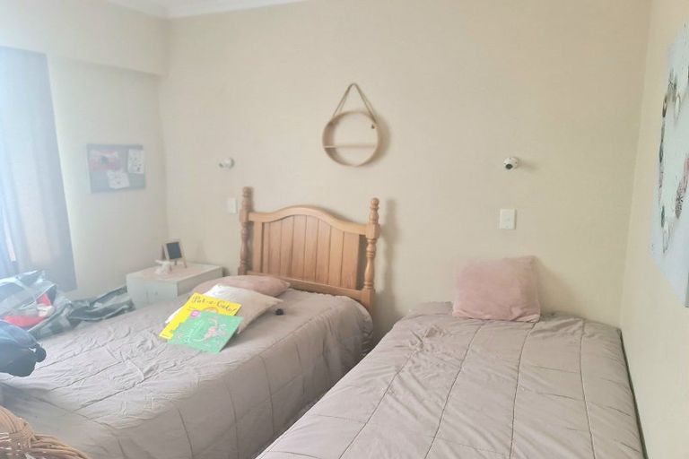 Photo of property in 11 Mccallum Street, Dannevirke, 4930