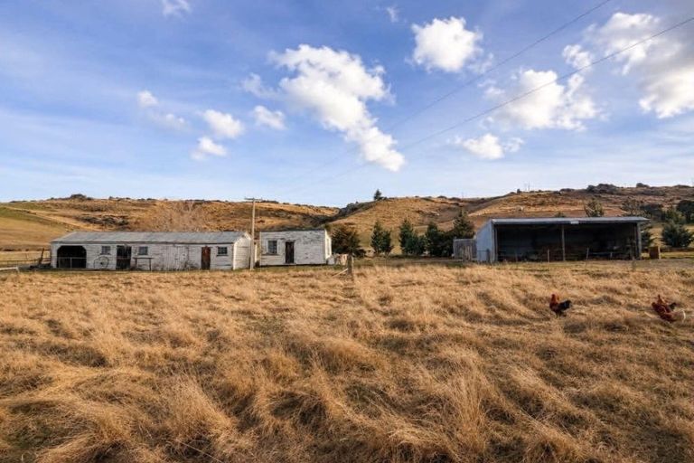 Photo of property in 506 Pukerangi Road, Pukerangi, Middlemarch, 9597