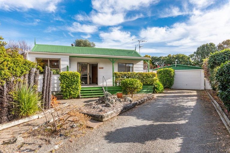 Photo of property in 4 David Street, Waikanae, 5036