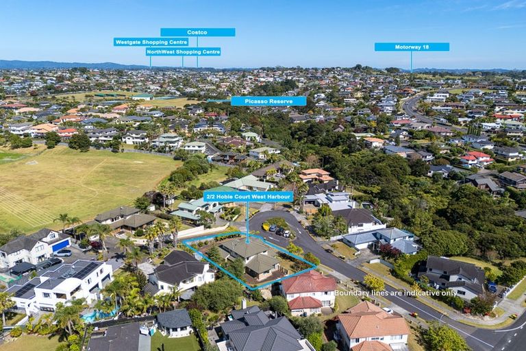 Photo of property in 2/2 Hobie Court, West Harbour, Auckland, 0618