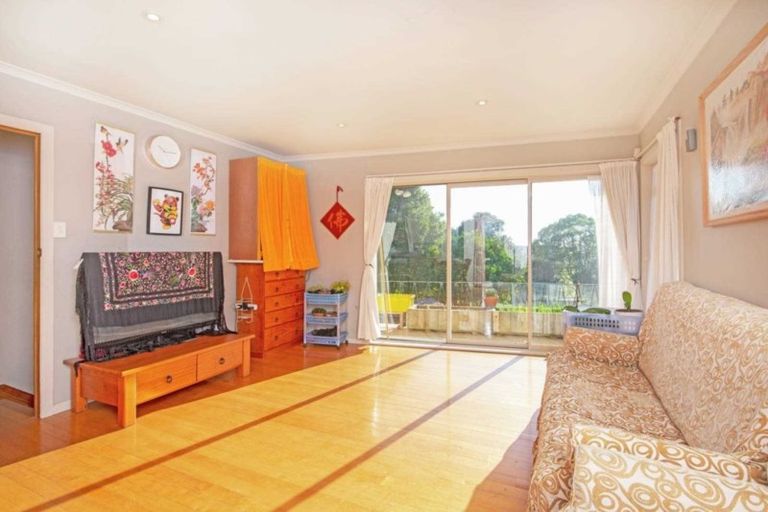 Photo of property in 77 Macleans Road, Bucklands Beach, Auckland, 2014