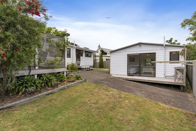 Photo of property in 5 Courtney Close, Pauanui, Hikuai, 3579