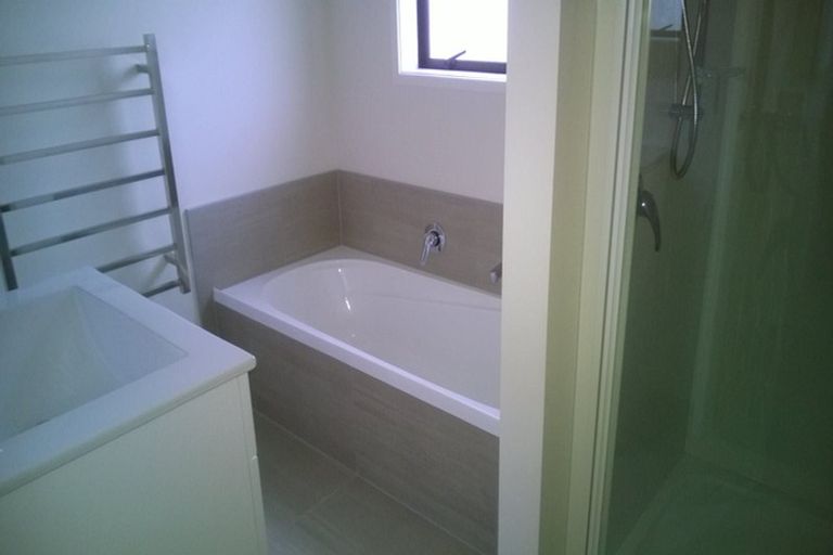 Photo of property in 11 Koko Mews, Mangere Bridge, Auckland, 2022