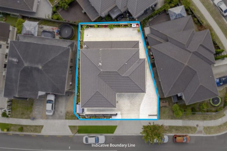 Photo of property in 32 Helianthus Avenue, Flat Bush, Auckland, 2019