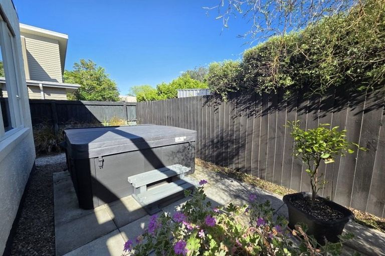 Photo of property in 98 Studholme Street, Somerfield, Christchurch, 8024