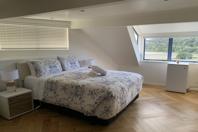 Photo of property in 2h Weranui Road, Waiwera, Orewa, 0994