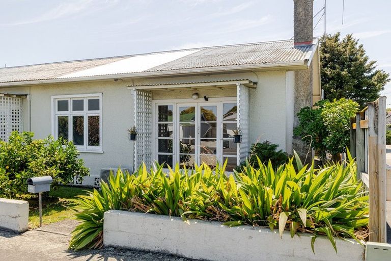 Photo of property in 3/5 Ward Street, Palmerston North, 4410