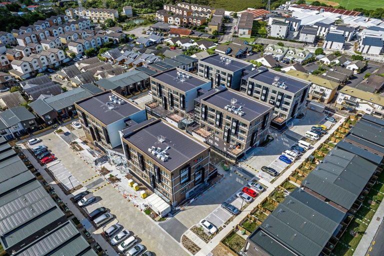 Photo of property in 148 Mcleod Road, Te Atatu South, Auckland, 0610