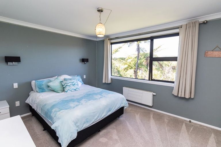 Photo of property in 24 Taieri Crescent, Kelson, Lower Hutt, 5010