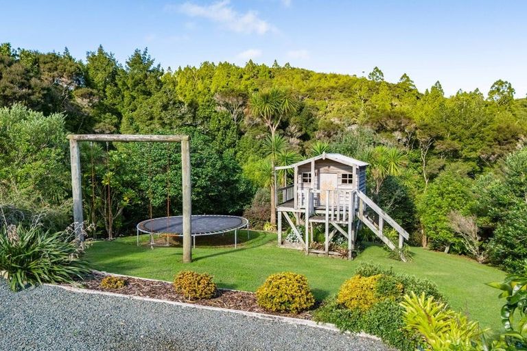 Photo of property in 97 West Ridge Road, Maunu, Whangarei, 0110