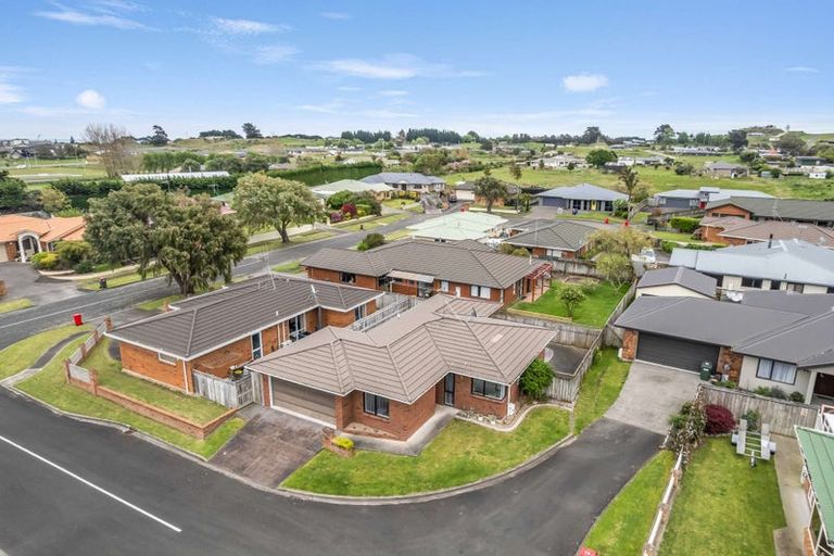 Photo of property in 1 Loader Place, Tawhero, Whanganui, 4501