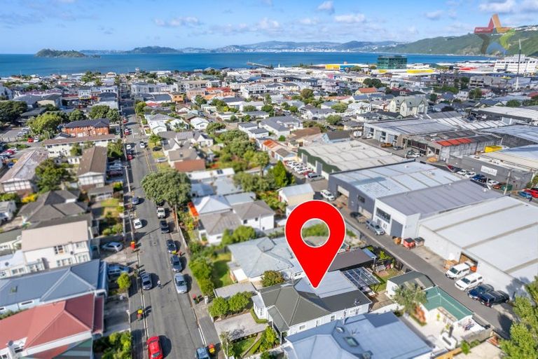 Photo of property in 77 Richmond Street, Petone, Lower Hutt, 5012