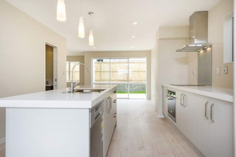 Photo of property in 20 Toia Lane, Silverdale, 0932