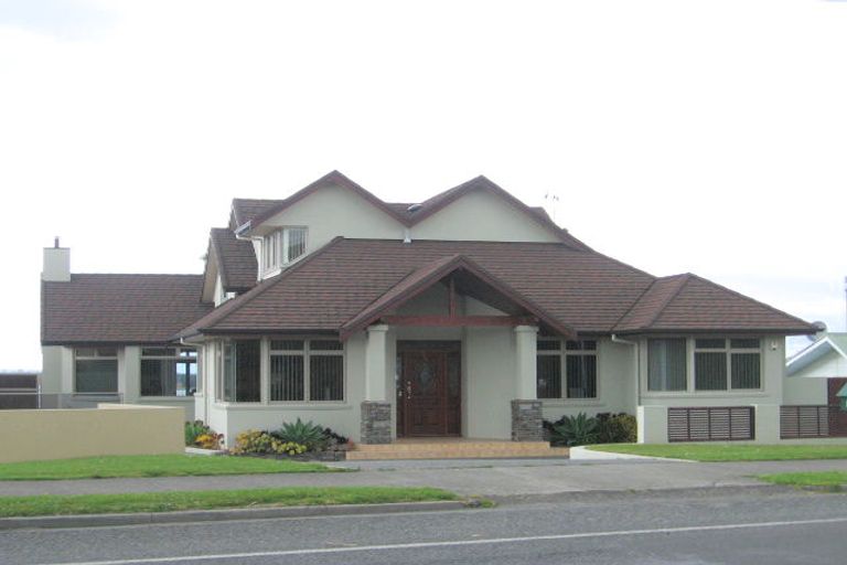 Photo of property in 45 Omokoroa Road, Omokoroa, 3114