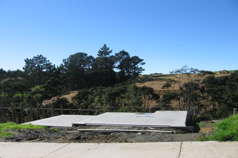 Photo of property in 33 Aberley Road, Schnapper Rock, Auckland, 0632