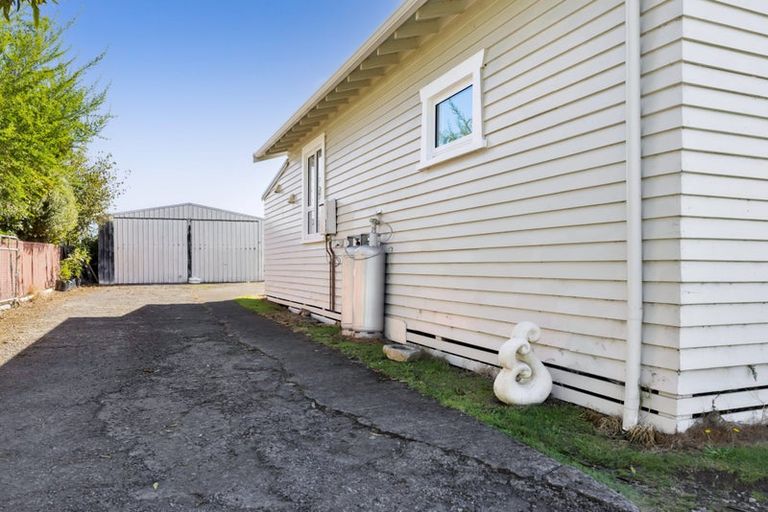 Photo of property in 15 High Street, Eltham, 4322