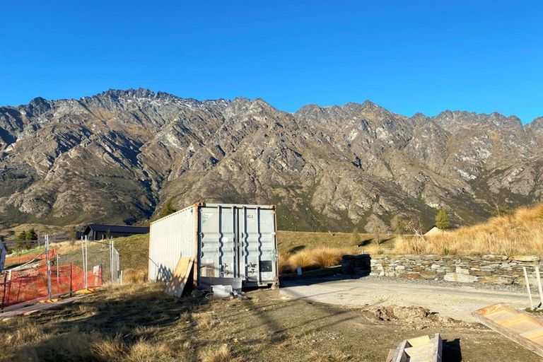 Photo of property in 11a Double Cone Road, Jacks Point, Queenstown, 9371