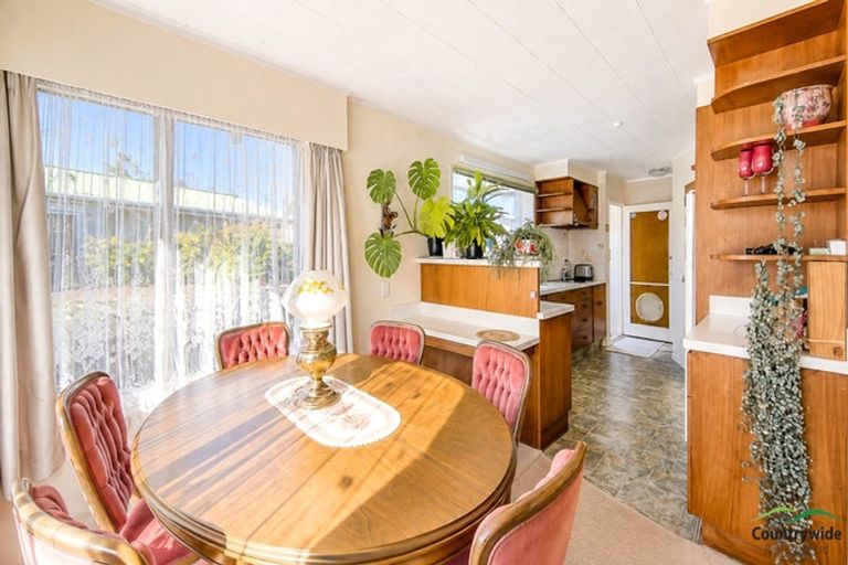 Photo of property in 60 Aotea Crescent, Tokoroa, 3420