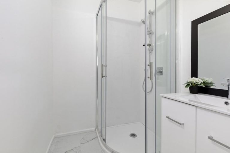 Photo of property in 33 Hanson Grove, Stokes Valley, Lower Hutt, 5019