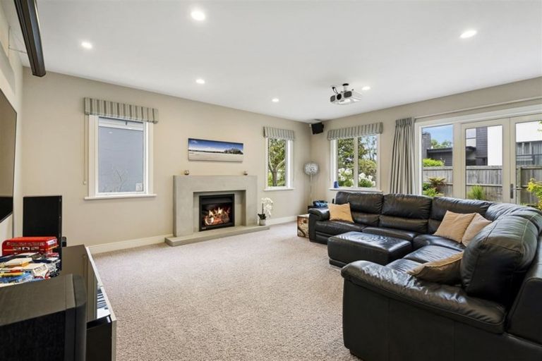 Photo of property in 63 Hinau Street, Fendalton, Christchurch, 8041