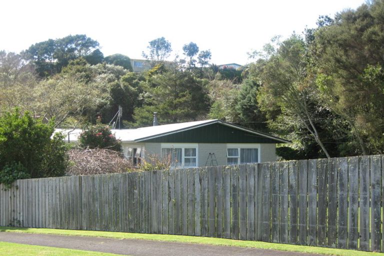 Photo of property in 23 Beaumont Crescent, Frankleigh Park, New Plymouth, 4310