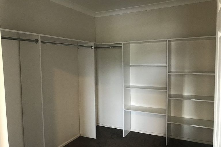 Photo of property in 6 Carrigans Close, Pinehill, Auckland, 0632