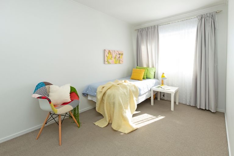 Photo of property in 1/672 Whangaparaoa Road, Stanmore Bay, Whangaparaoa, 0932