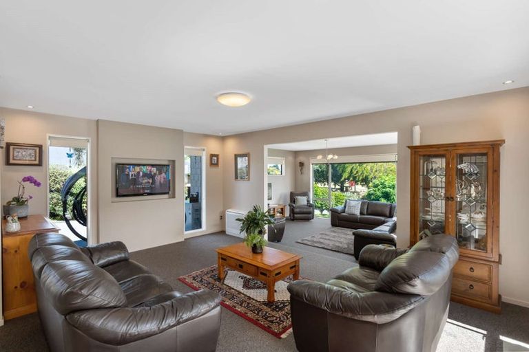 Photo of property in 20 Titirangi Crescent, Parklands, Christchurch, 8083
