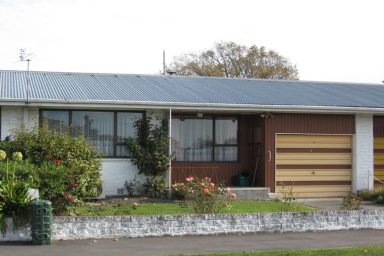 Photo of property in 1b Colman Avenue, Sockburn, Christchurch, 8042