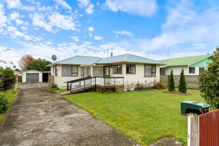 Photo of property in 8 Tudor Road, Pahiatua, 4910