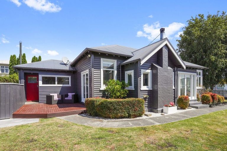 Photo of property in 1/1004 Colombo Street, St Albans, Christchurch, 8014