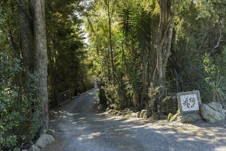 Photo of property in 49 Lamb Road, Parua Bay, Whangarei, 0174