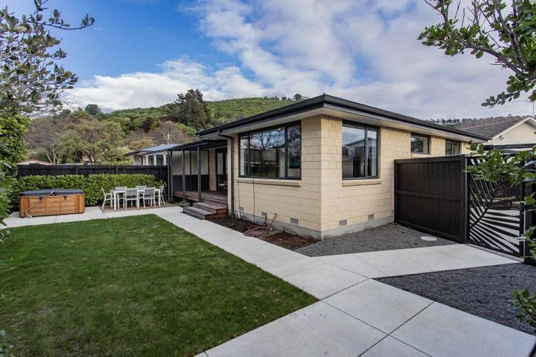 Photo of property in 1/7 Hilldale Place, Hillsborough, Christchurch, 8022