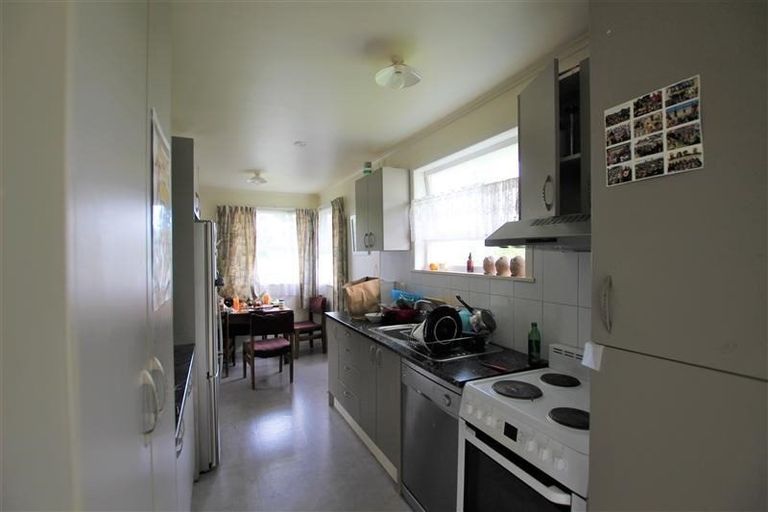 Photo of property in 11 Brentford Place, Manurewa, Auckland, 2102