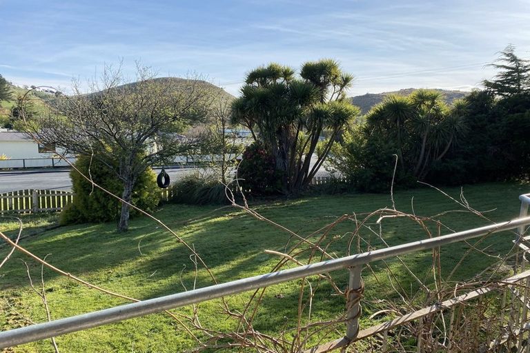 Photo of property in 33 Halsey Street, Clinton, 9534