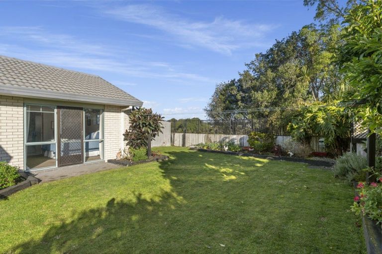 Photo of property in 127 Blake Boulevard, Papamoa Beach, Papamoa, 3118