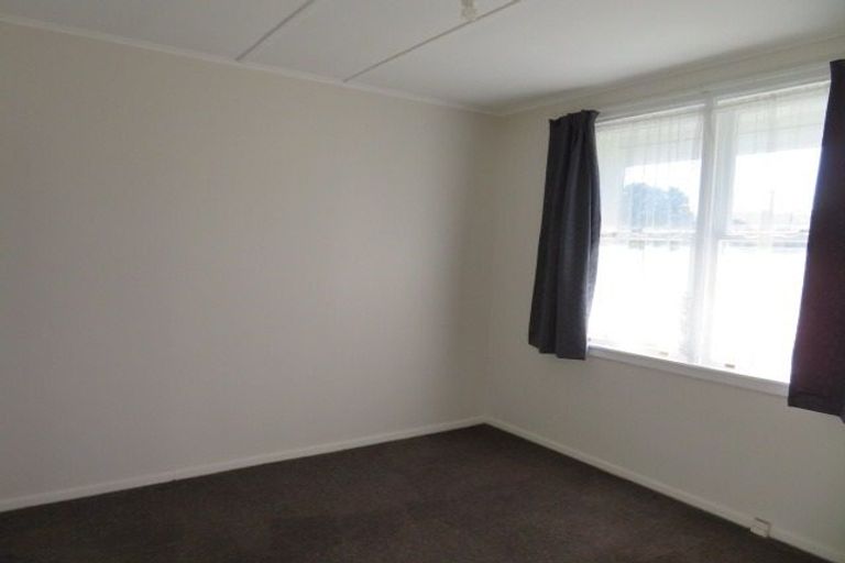 Photo of property in 9-38 Barber Grove, Moera, Lower Hutt, 5010