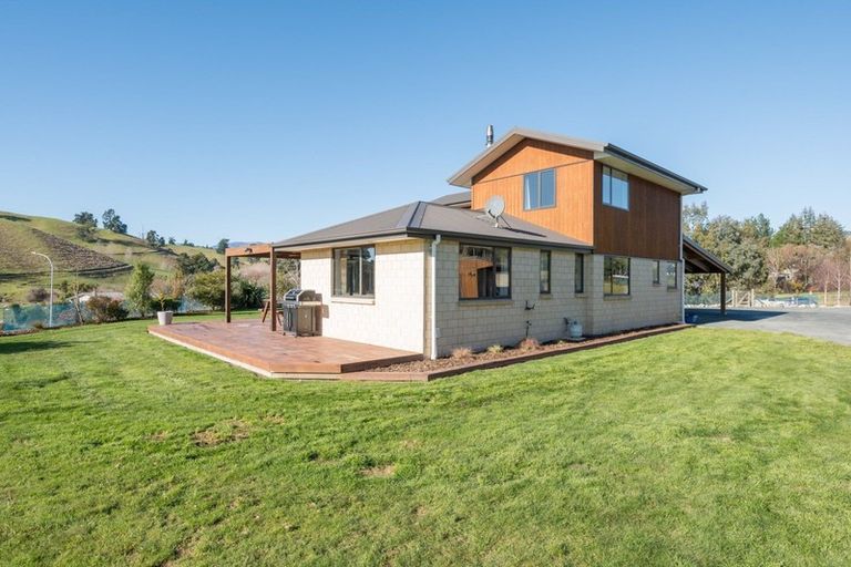 Photo of property in 4 Gossey Drive, Wakefield, 7025