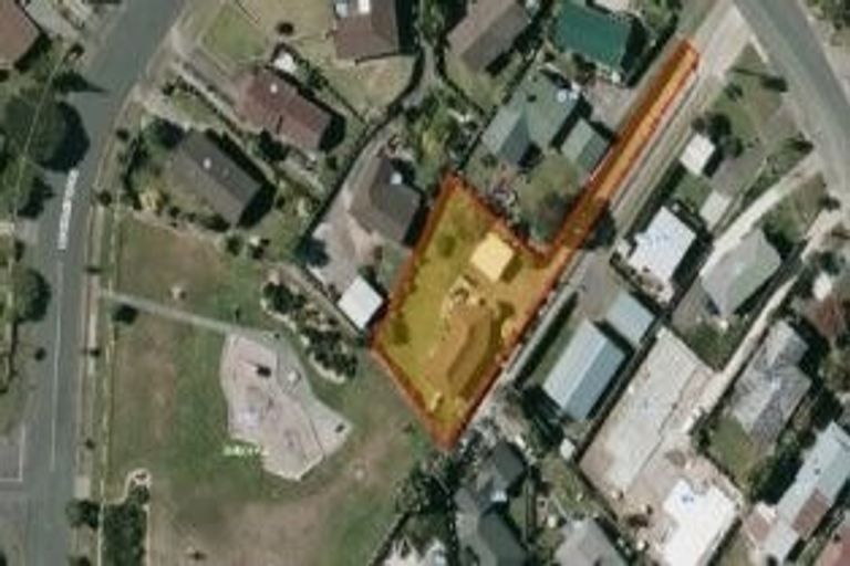 Photo of property in 91 Sunnyside Road, Sunnyvale, Auckland, 0612