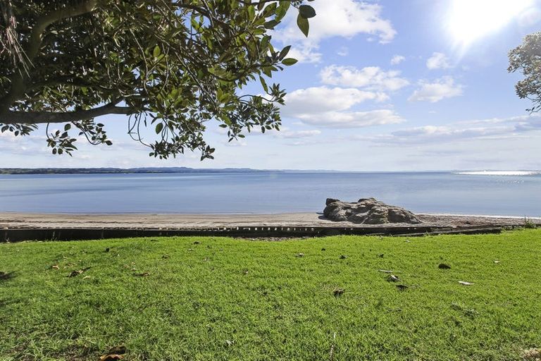 Photo of property in 73 Torkar Road, Clarks Beach, 2122