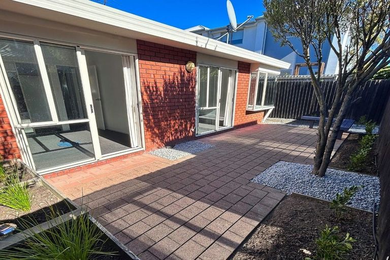 Photo of property in 3/77 Matipo Street, Riccarton, Christchurch, 8041