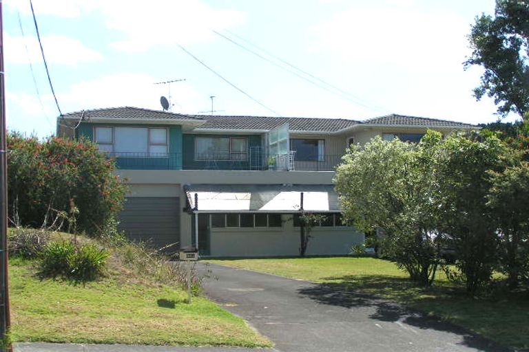 Photo of property in 56 Woodside Avenue, Northcote, Auckland, 0627