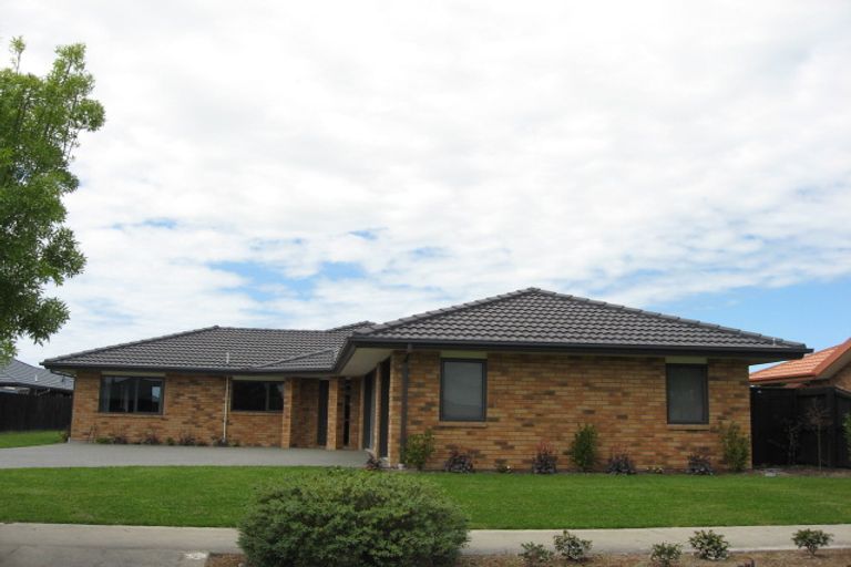 Photo of property in 43 Rowse Street, Rangiora, 7400