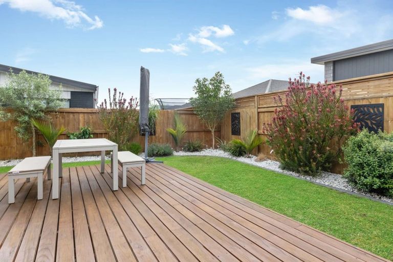 Photo of property in 26 Harding Drive, Papamoa Beach, Papamoa, 3118