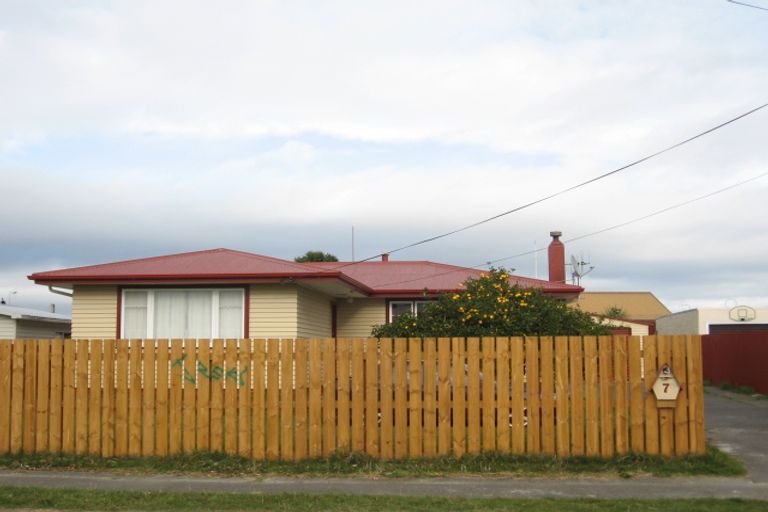 Photo of property in 7 Mason Avenue, Maraenui, Napier, 4110