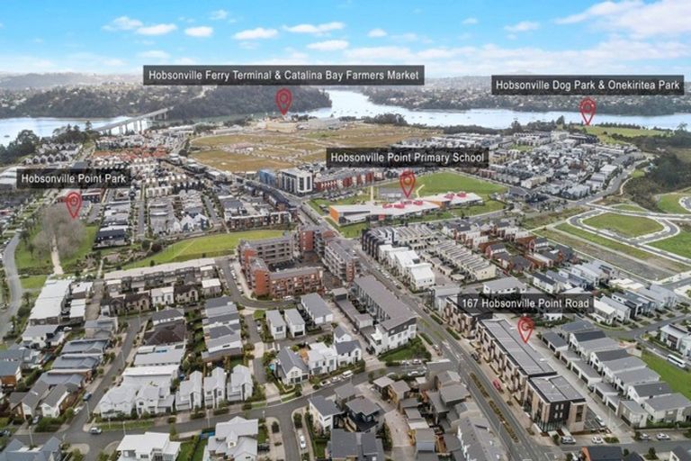 Photo of property in 1/165 Hobsonville Point Road, Hobsonville, Auckland, 0616