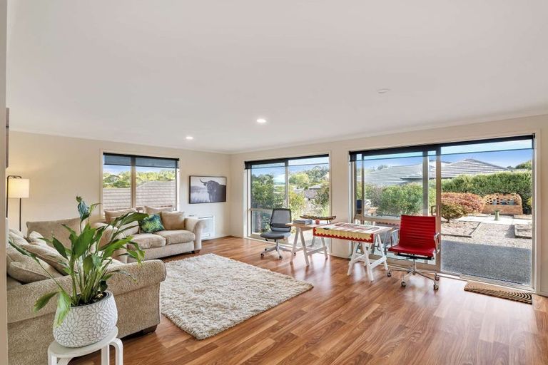 Photo of property in 9 Hewson Drive, Snells Beach, 0920