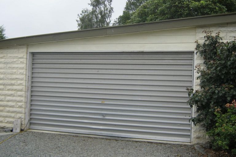 Photo of property in 5 Hillview Place, Pleasant Point, 7903