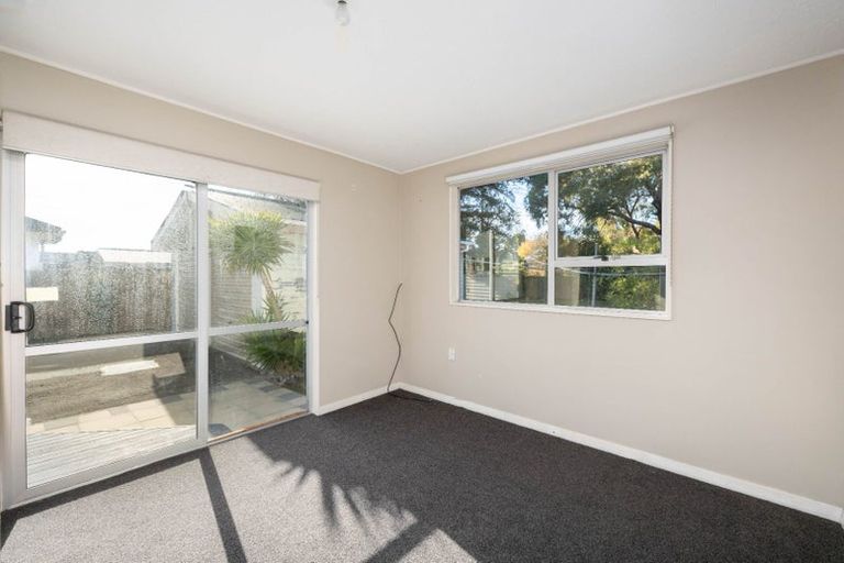 Photo of property in 38 Golf Links Road, Shirley, Christchurch, 8061