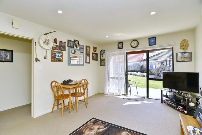 Photo of property in 16 Wiltshire Retirement Village, Rangiora, 7400